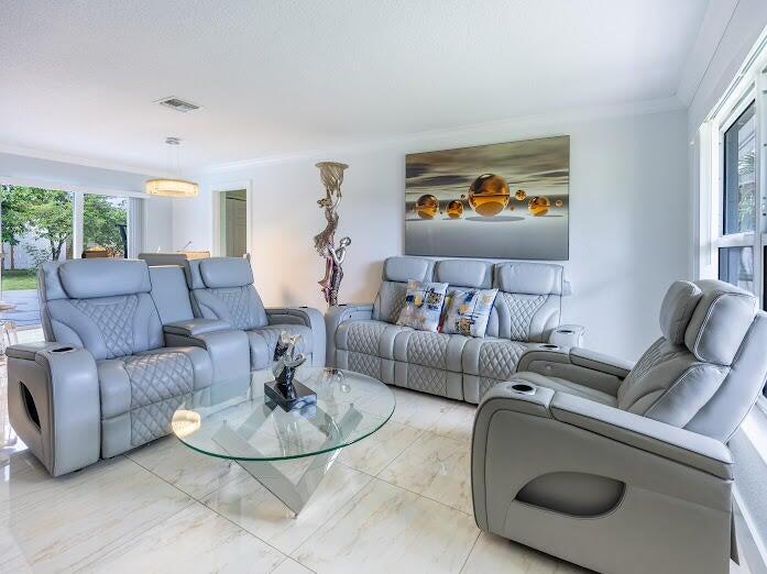 PALM SPRINGS VILLAGE 2 - Residential