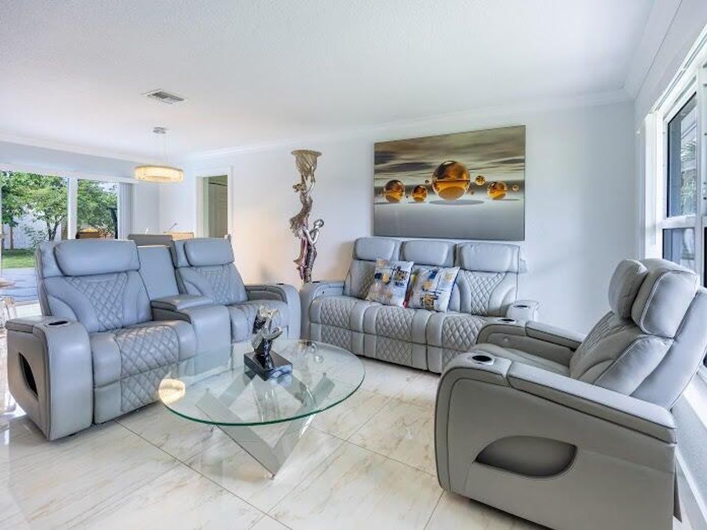 Photo of 253 Davis Road, Palm Springs, FL 33461 (MLS # R11153346)