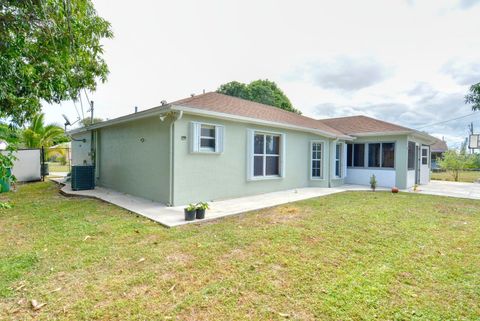 A home in Port St Lucie