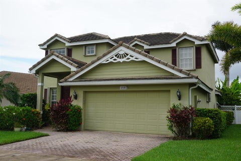 Featured picture for the property R10728242