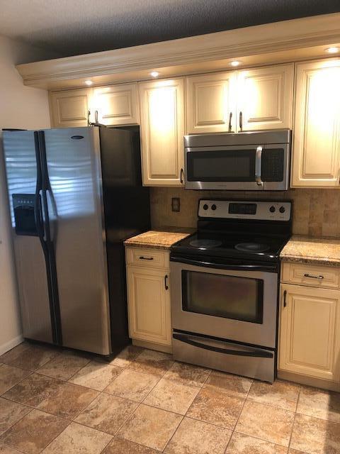 6217 Balboa Circle 202