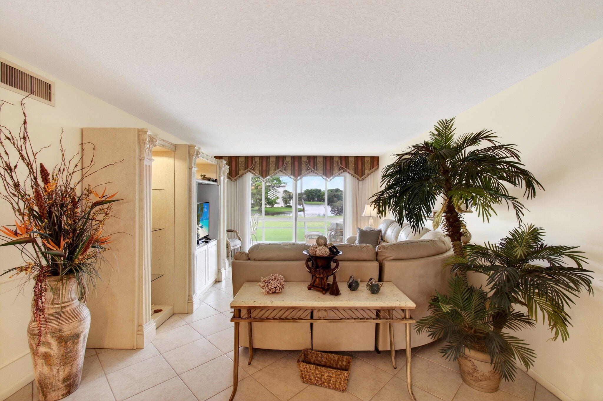 WYNMOOR - Residential