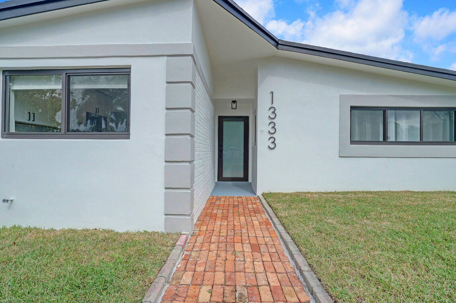 COVE 3RD SEC - Residential