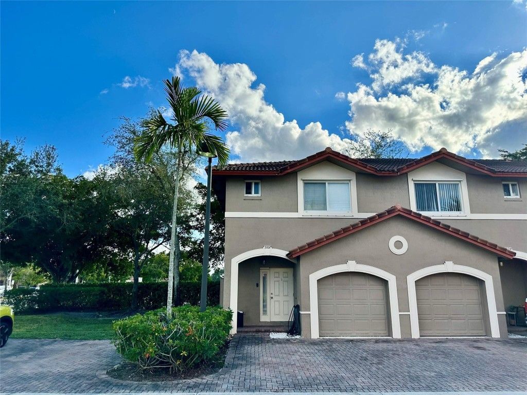 Photo of 3102 Coral Ridge Drive #3102, Coral Springs, FL 33065 (MLS # F10538459)