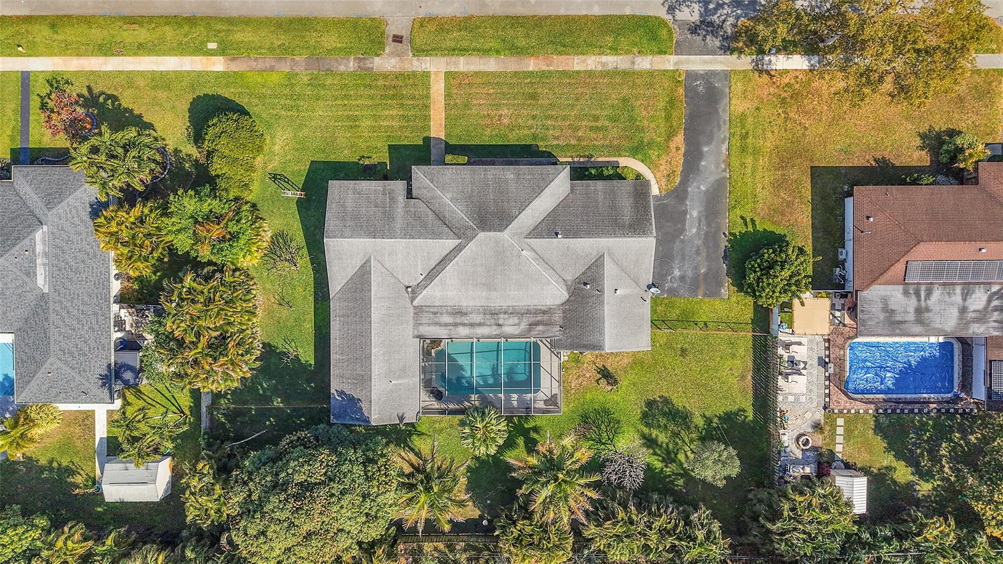 Plantations Secluded Gard - Residential