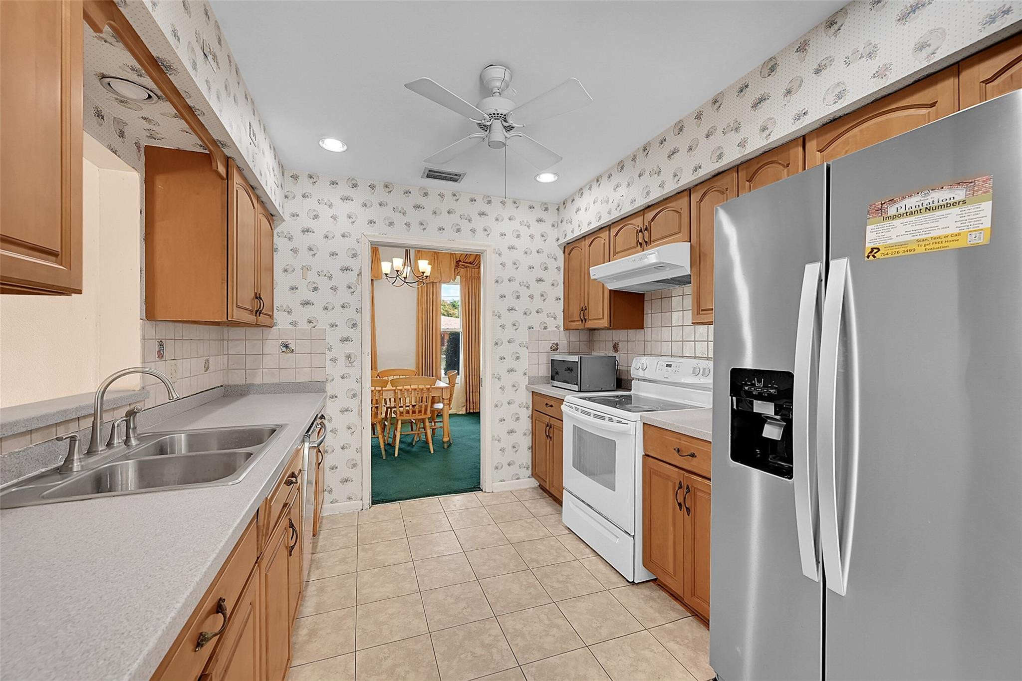 Plantations Secluded Gard - Residential