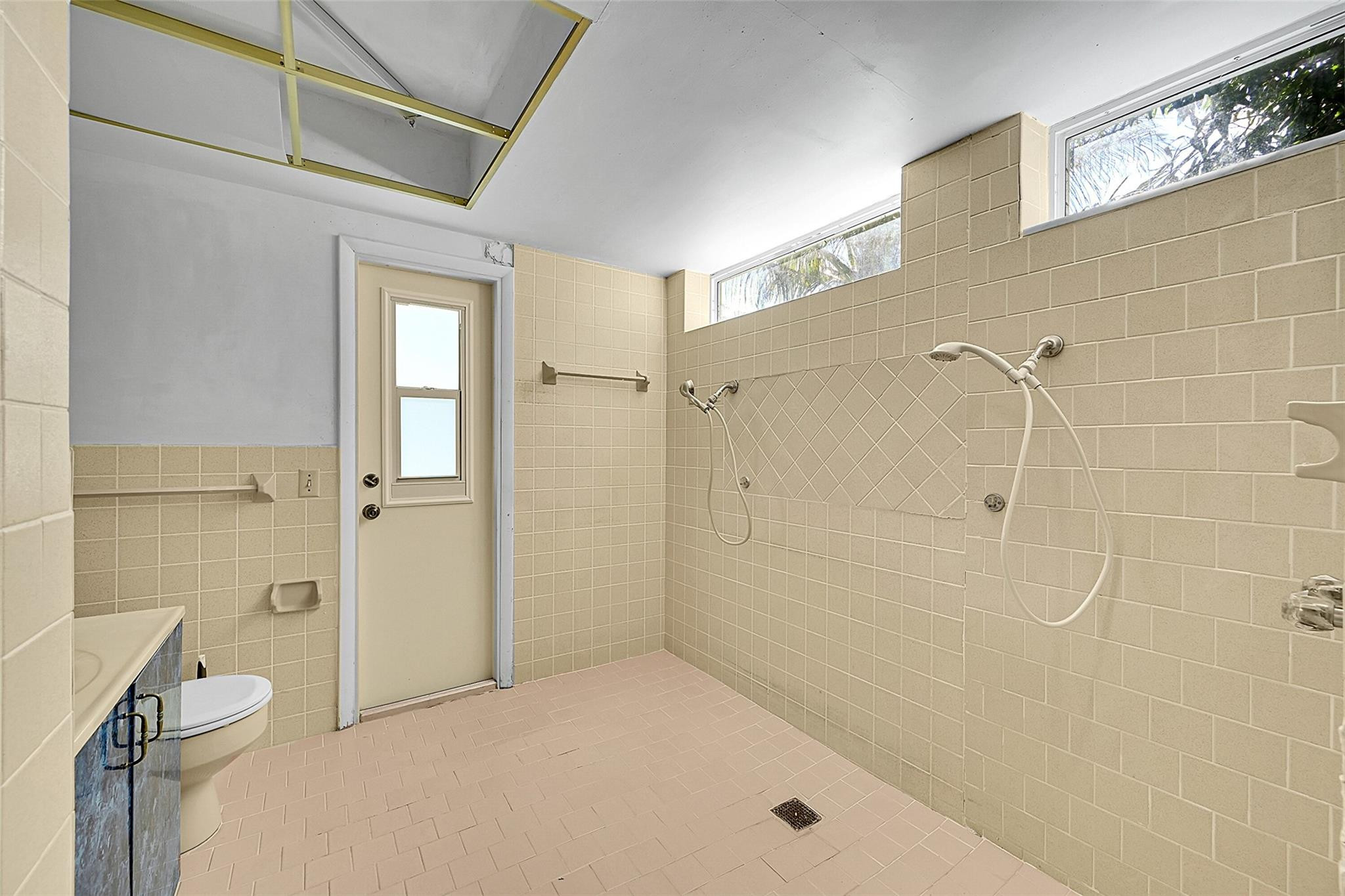 Plantations Secluded Gard - Residential