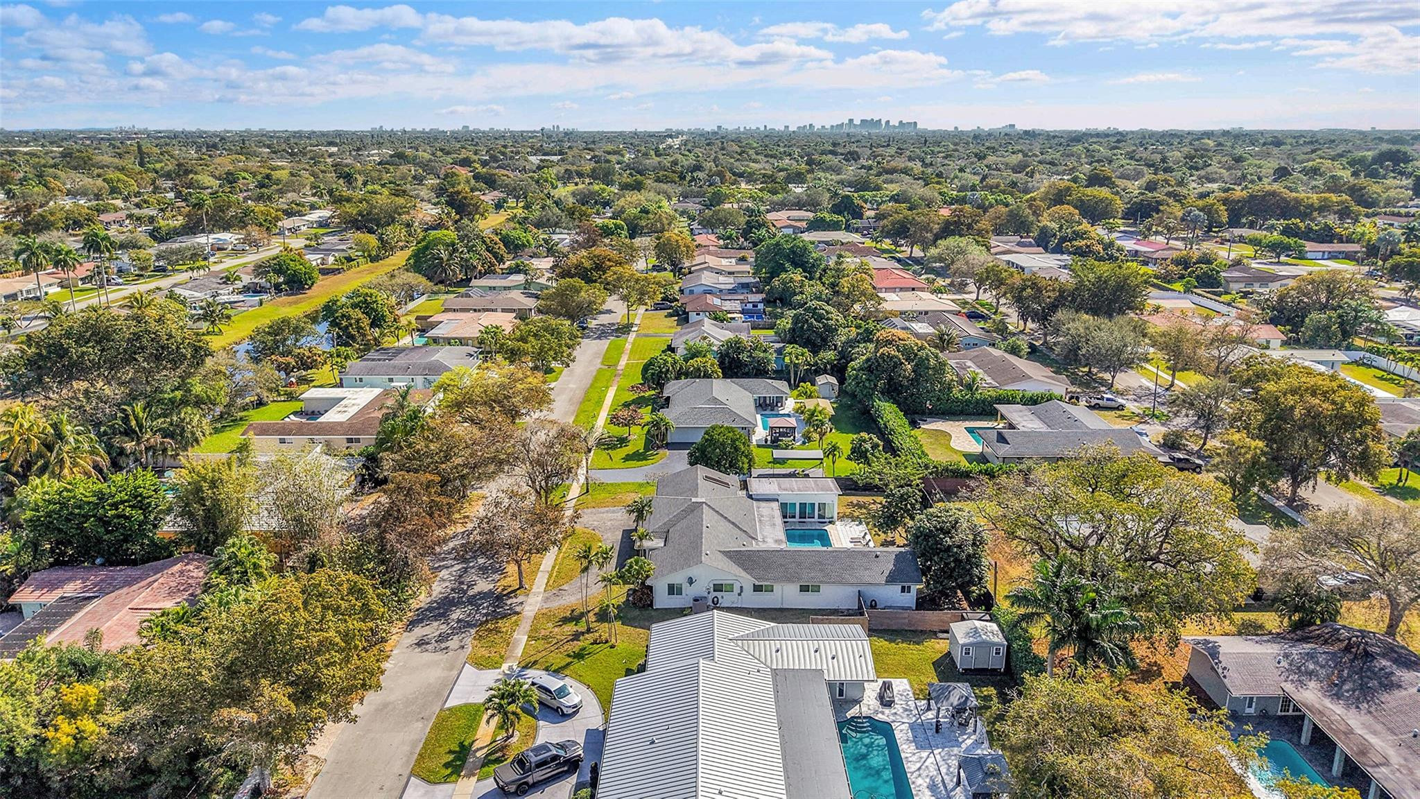 Plantations Secluded Gard - Residential