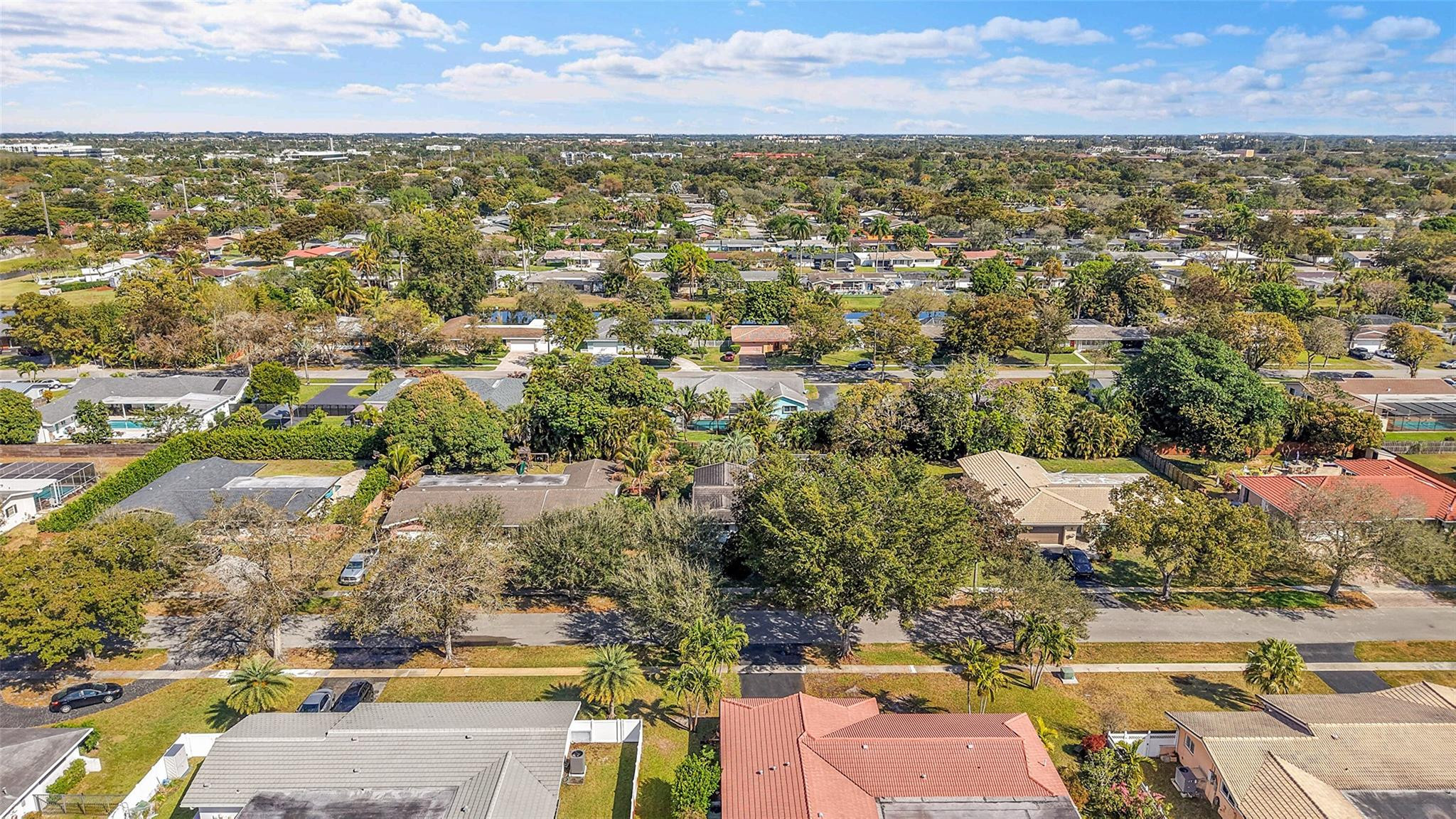 Plantations Secluded Gard - Residential