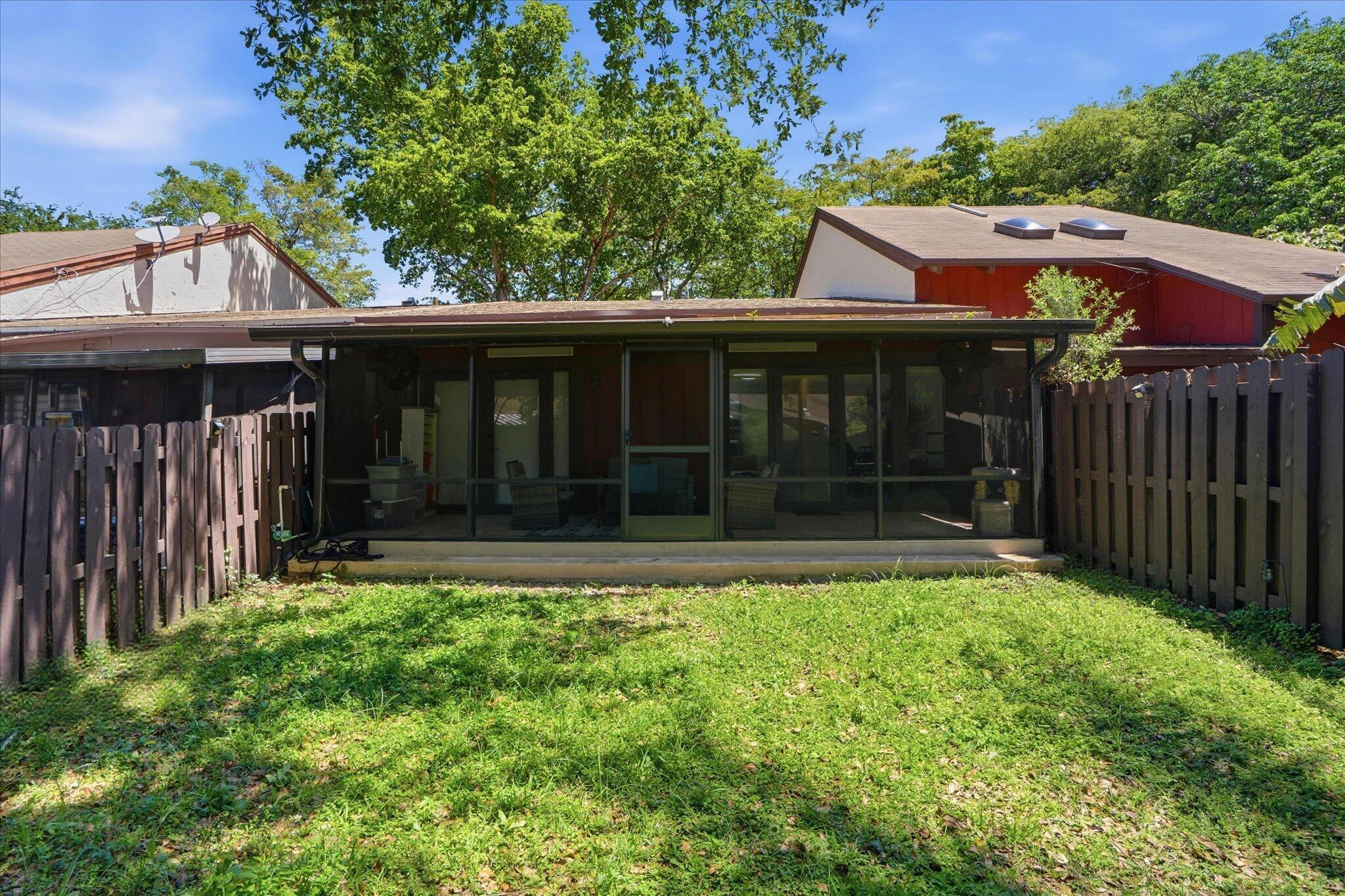 TAMERLANE - Residential