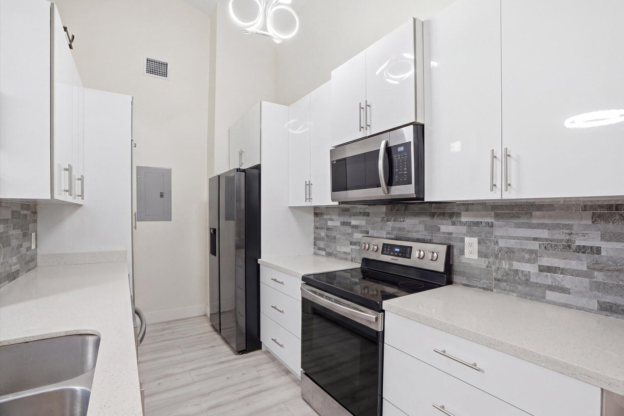 TAMERLANE - Residential