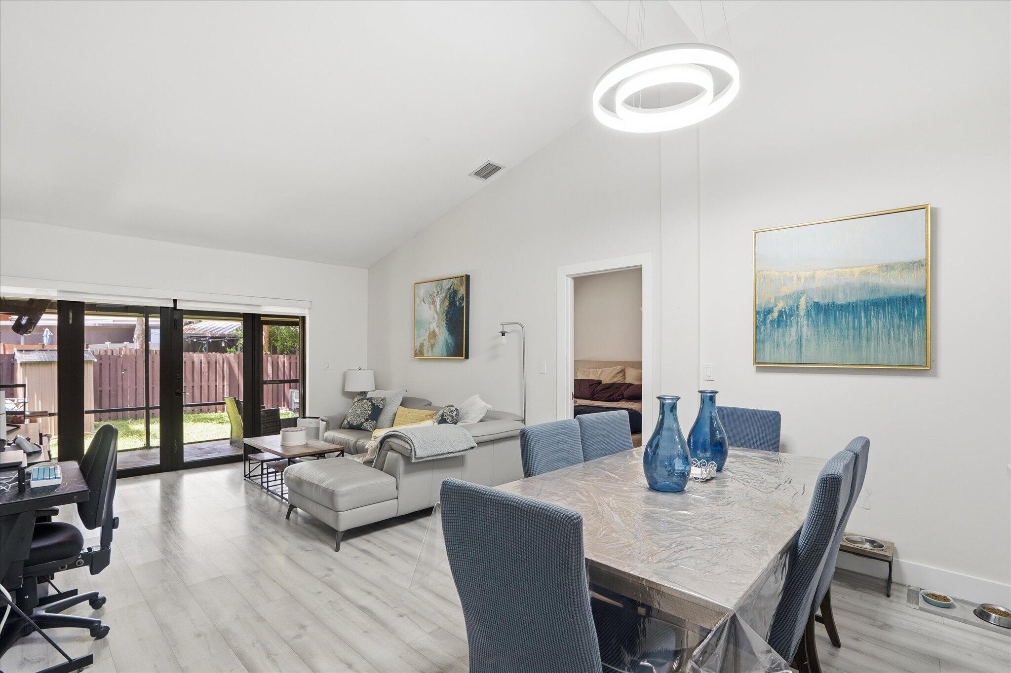 TAMERLANE - Residential