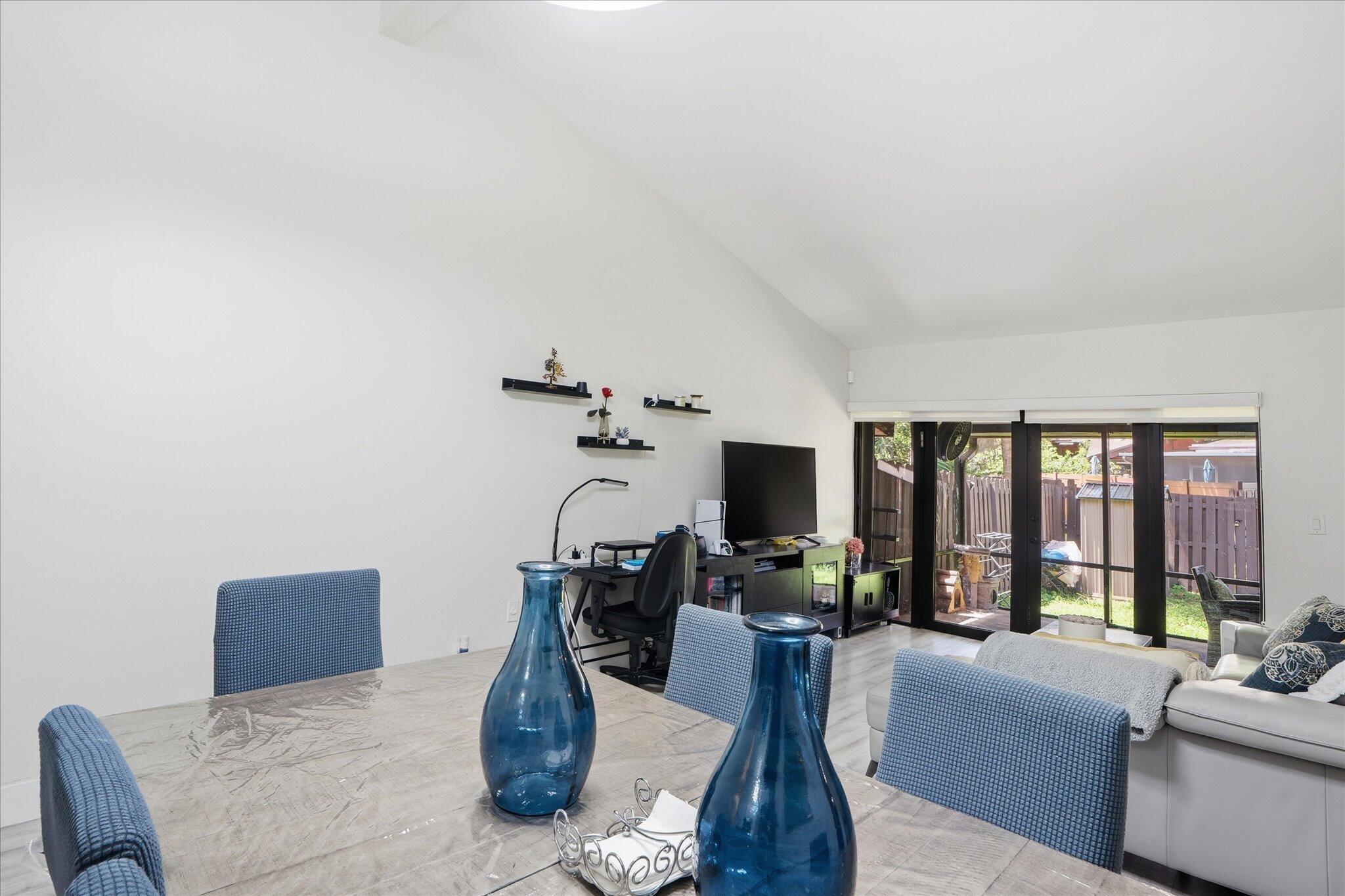 TAMERLANE - Residential