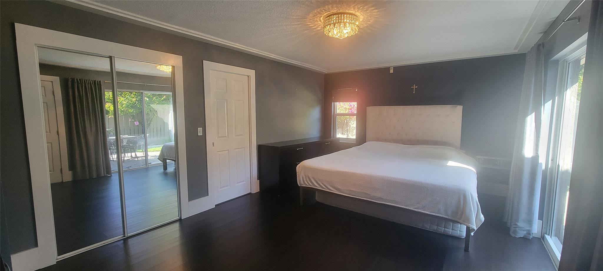 Arboretum 148-22 B - Residential