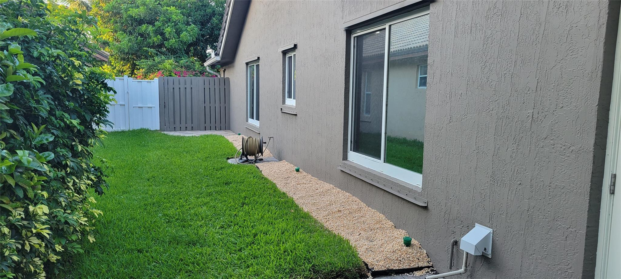 Arboretum 148-22 B - Residential