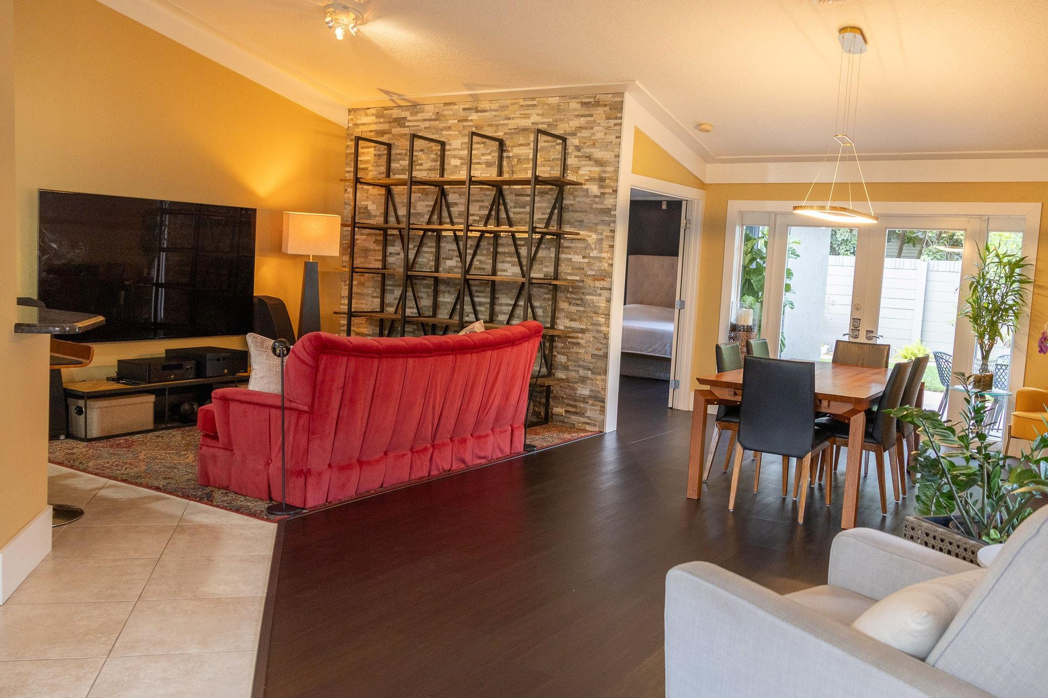 Arboretum 148-22 B - Residential