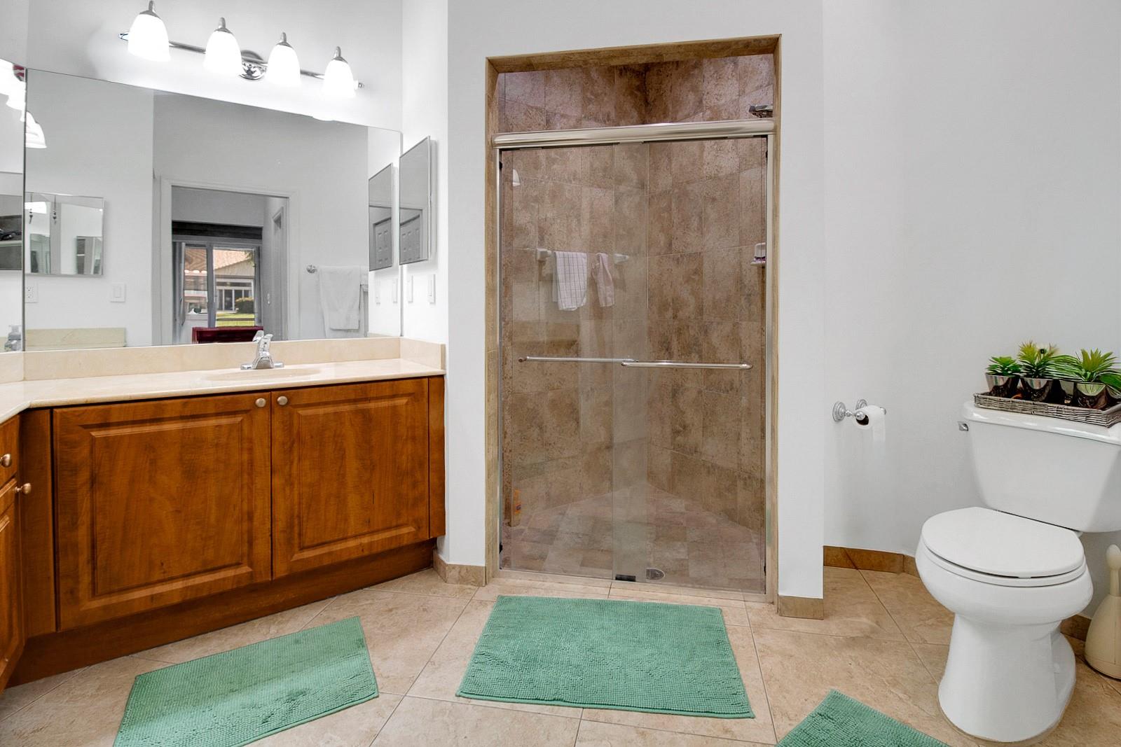 MADISON LAKES - Residential Lease