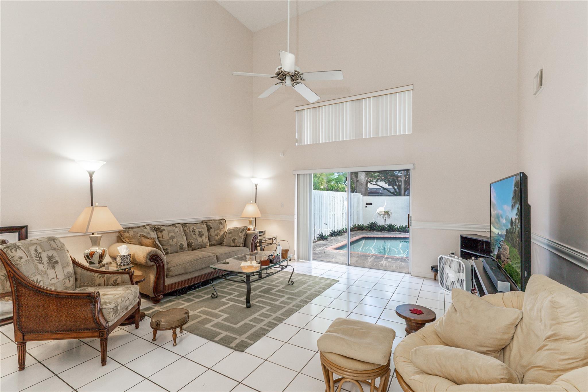 12505 NW 10th Pl