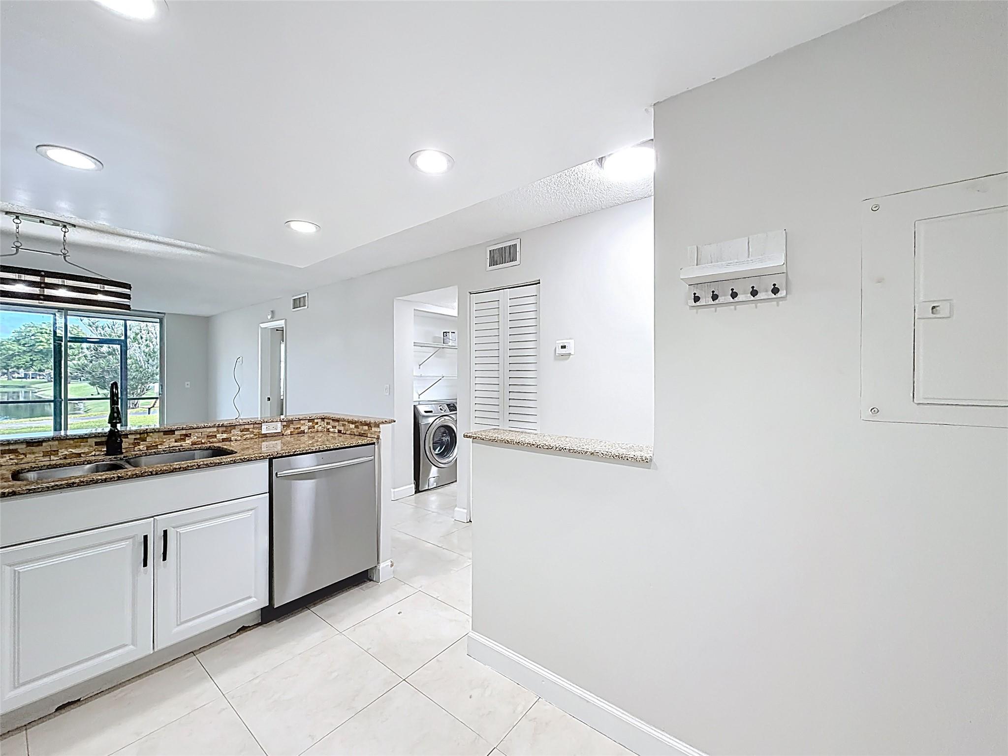 Cascades of Lauderhill - Residential