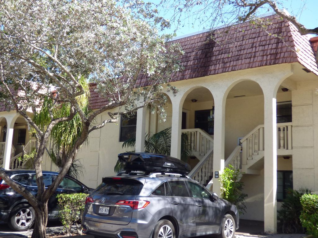 Photo of 132 S South Cypress Rd, Pompano Beach, FL 33060 (MLS # B26000666)