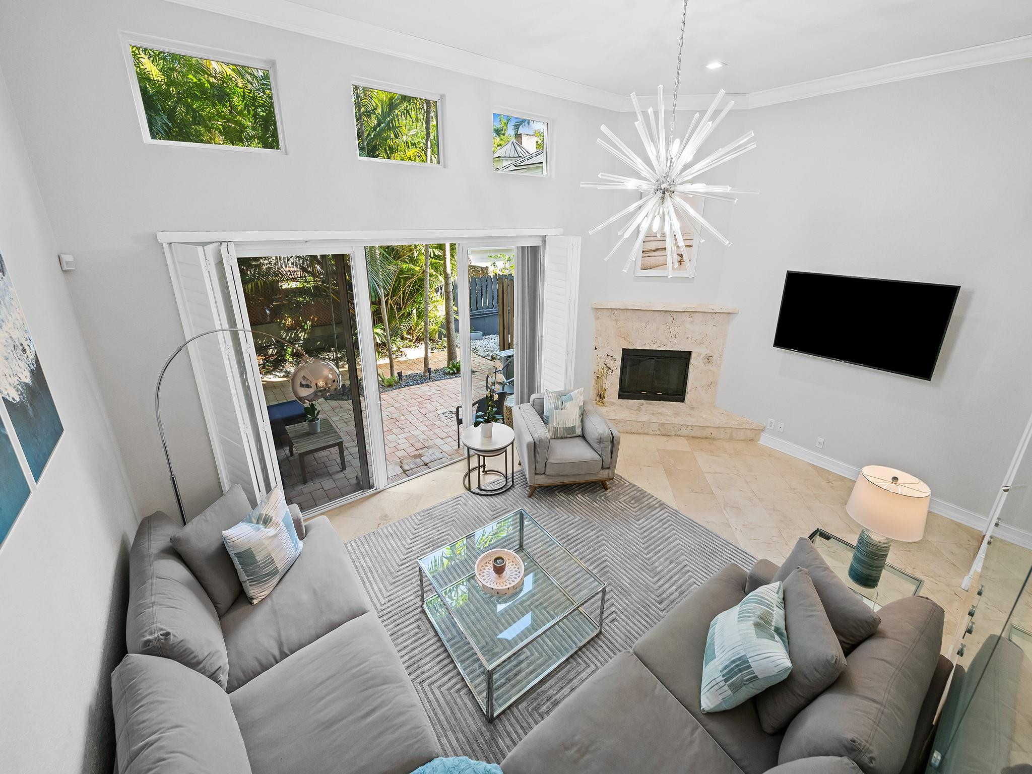 VILLAS LAS OLAS - Residential