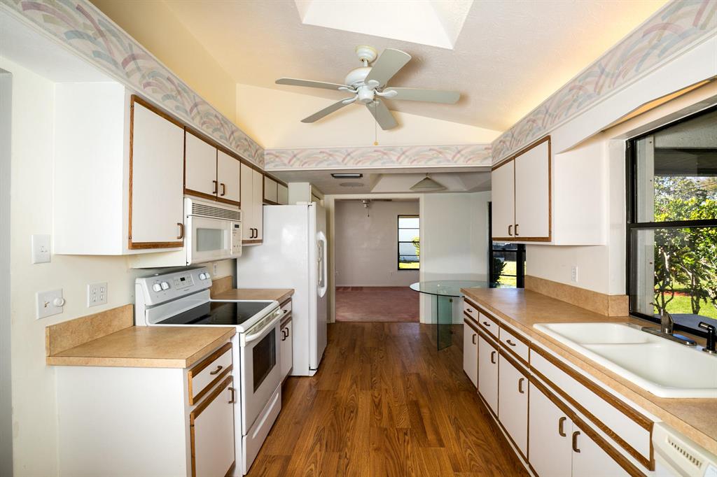 PORT ST LUCIE SECTION 10 - Residential