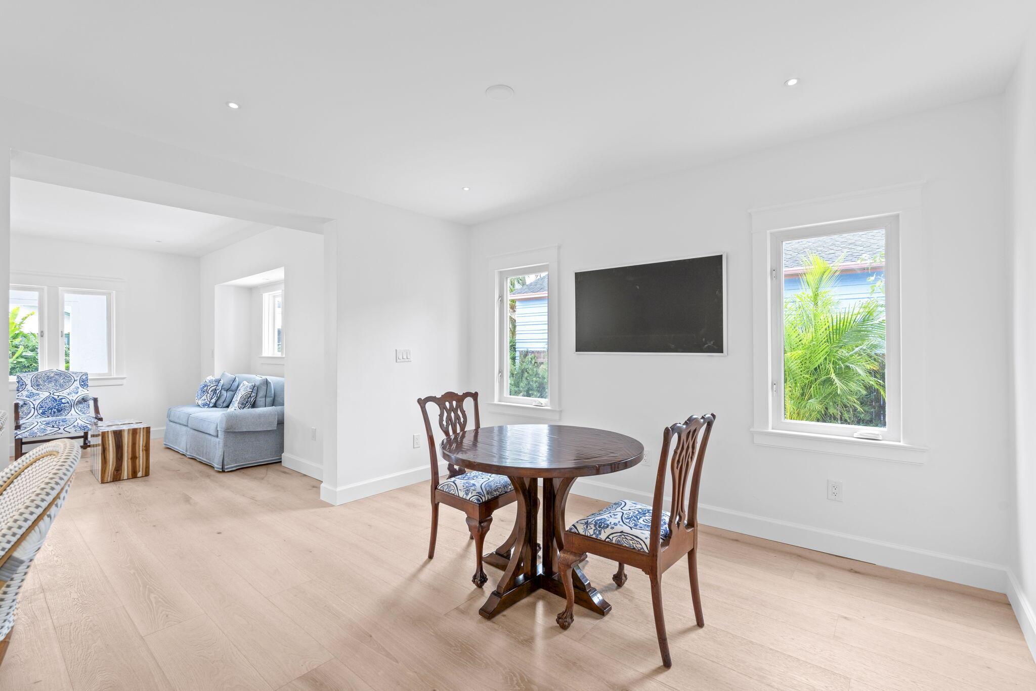 CARLBERG COURT IN - Residential