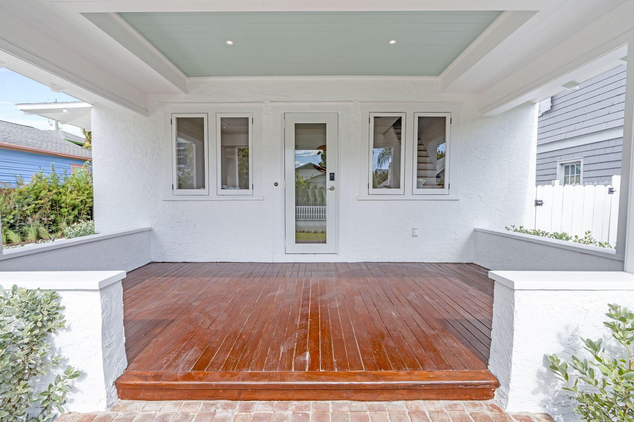 CARLBERG COURT IN - Residential