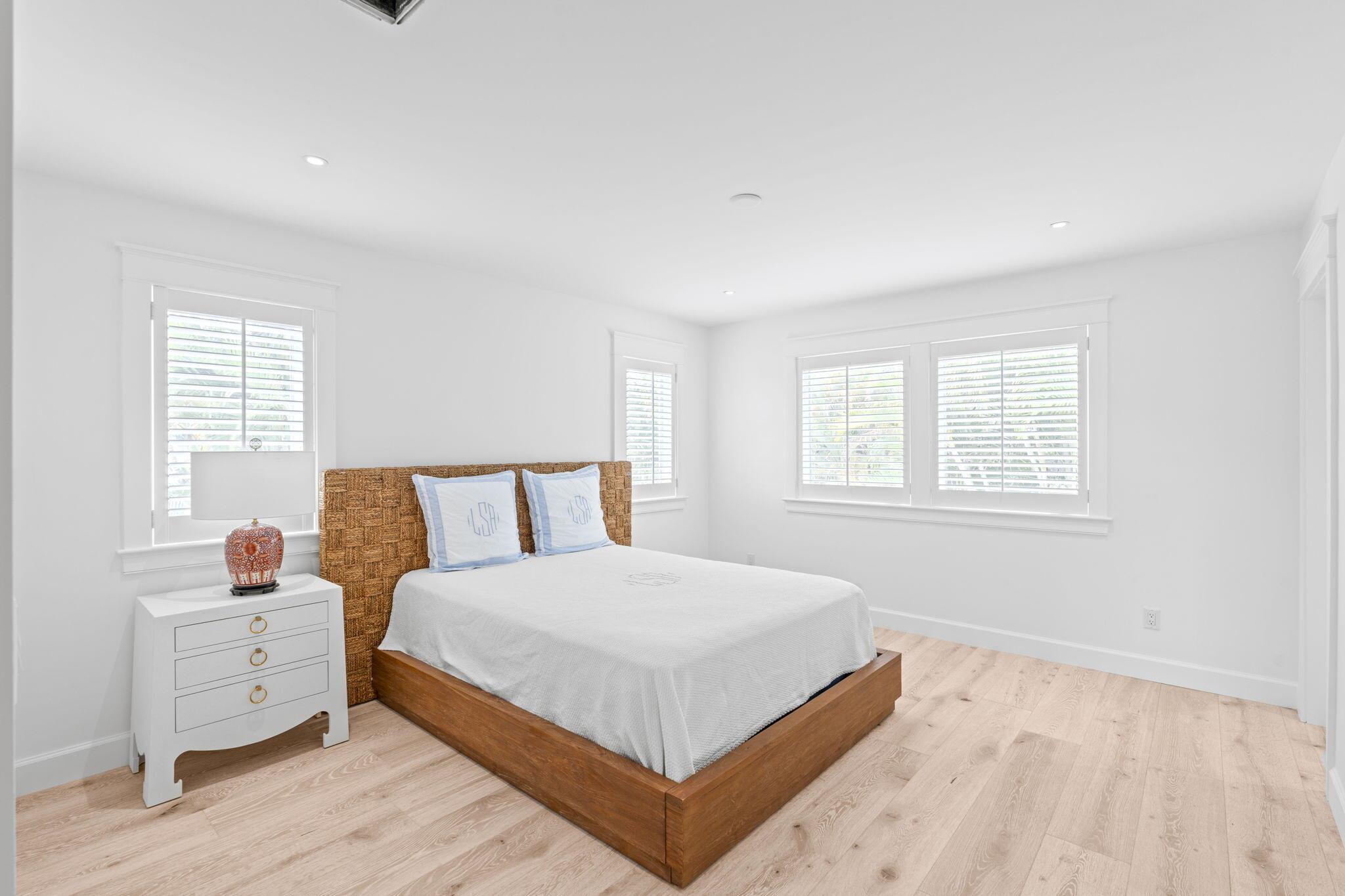 CARLBERG COURT IN - Residential