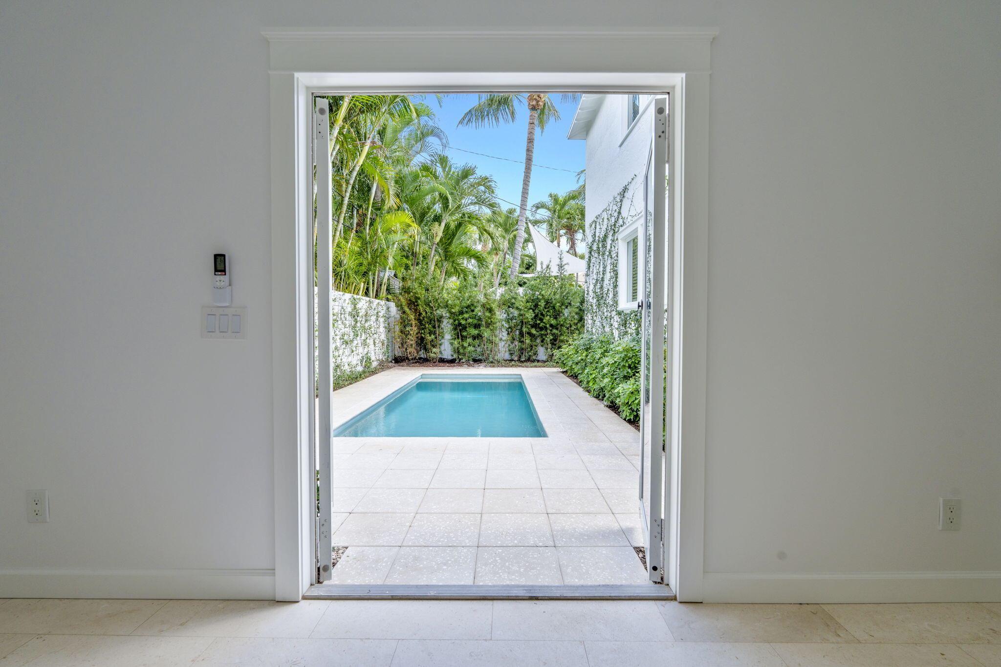 CARLBERG COURT IN - Residential