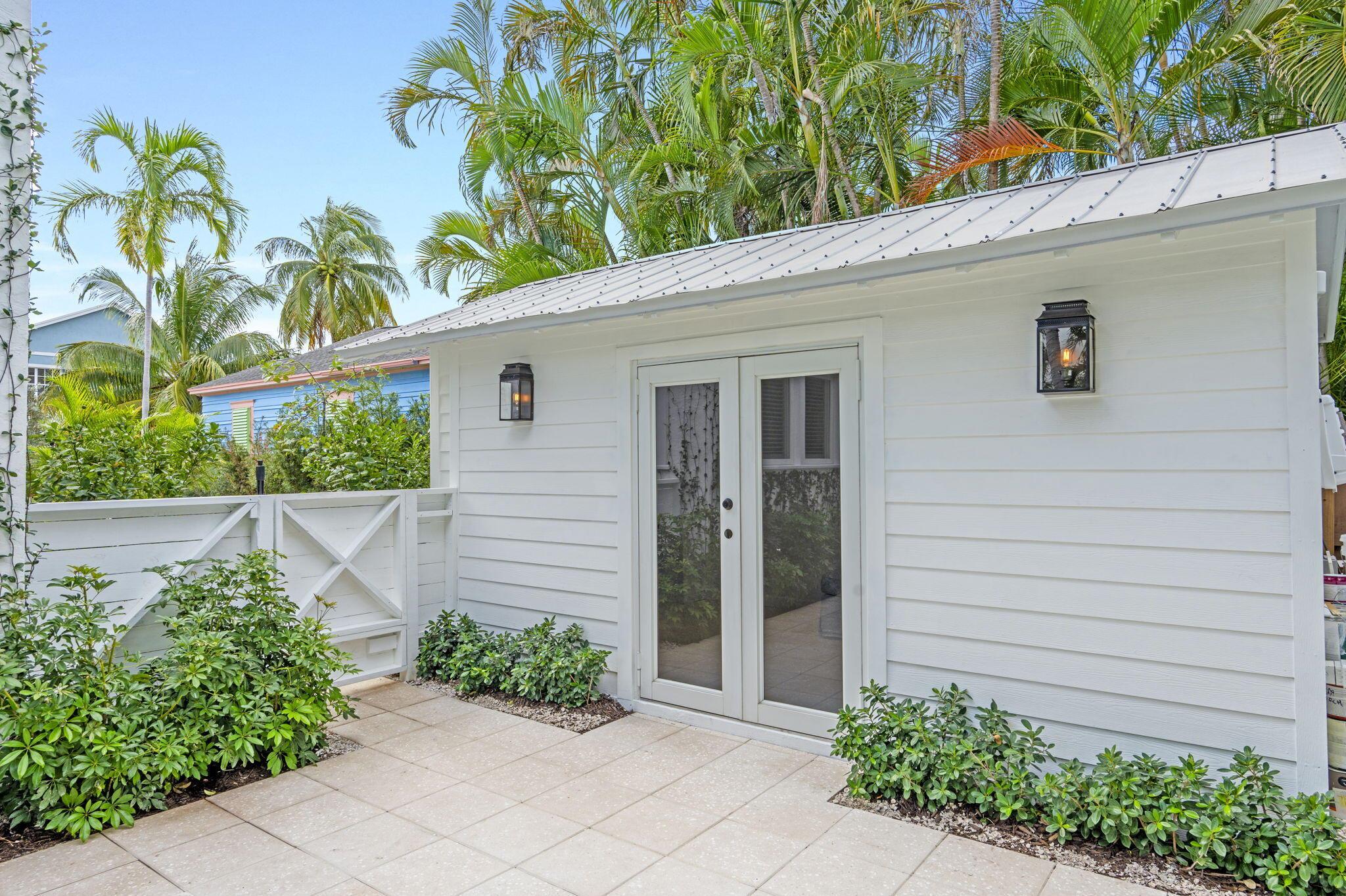 CARLBERG COURT IN - Residential