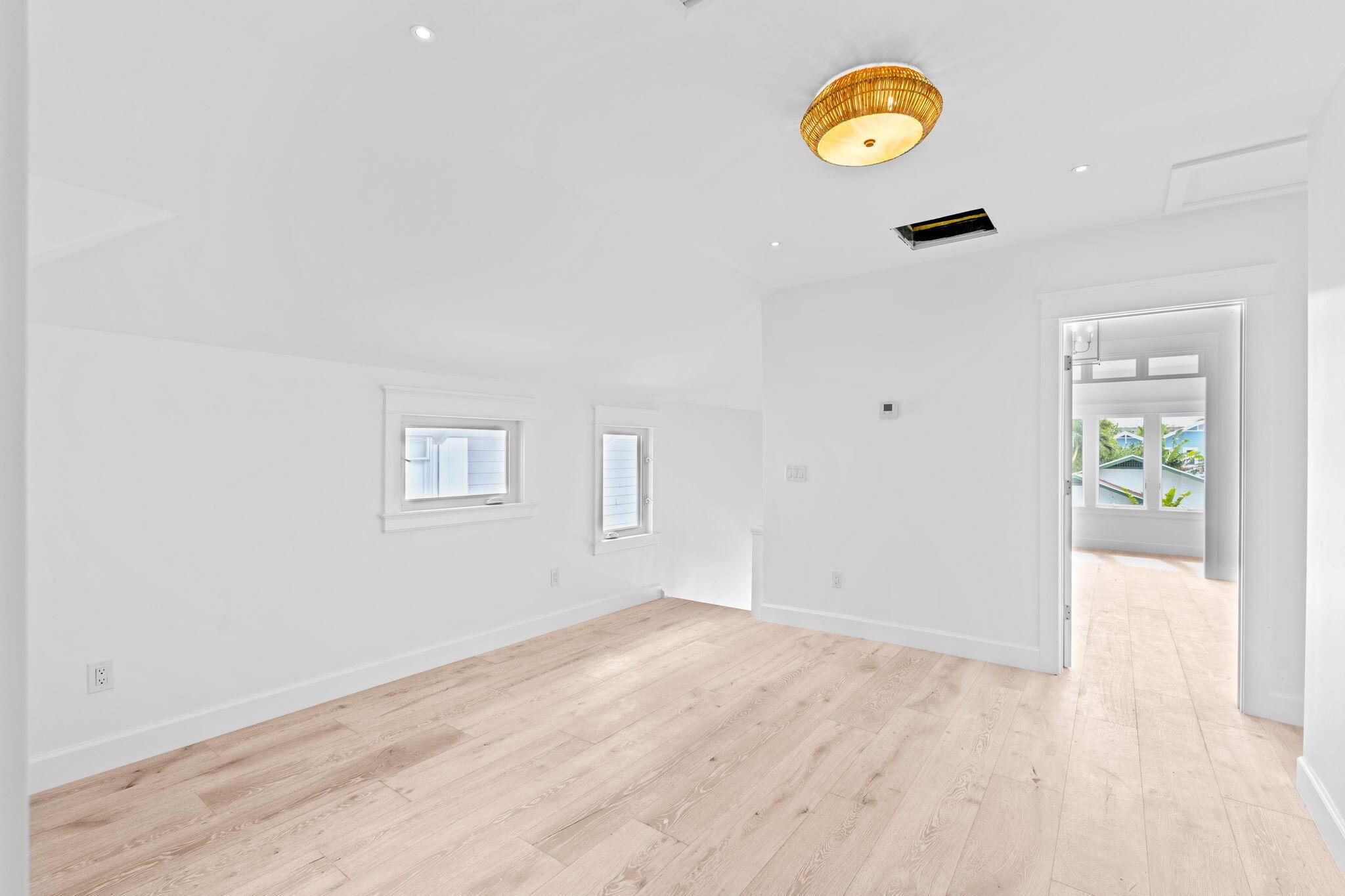 CARLBERG COURT IN - Residential