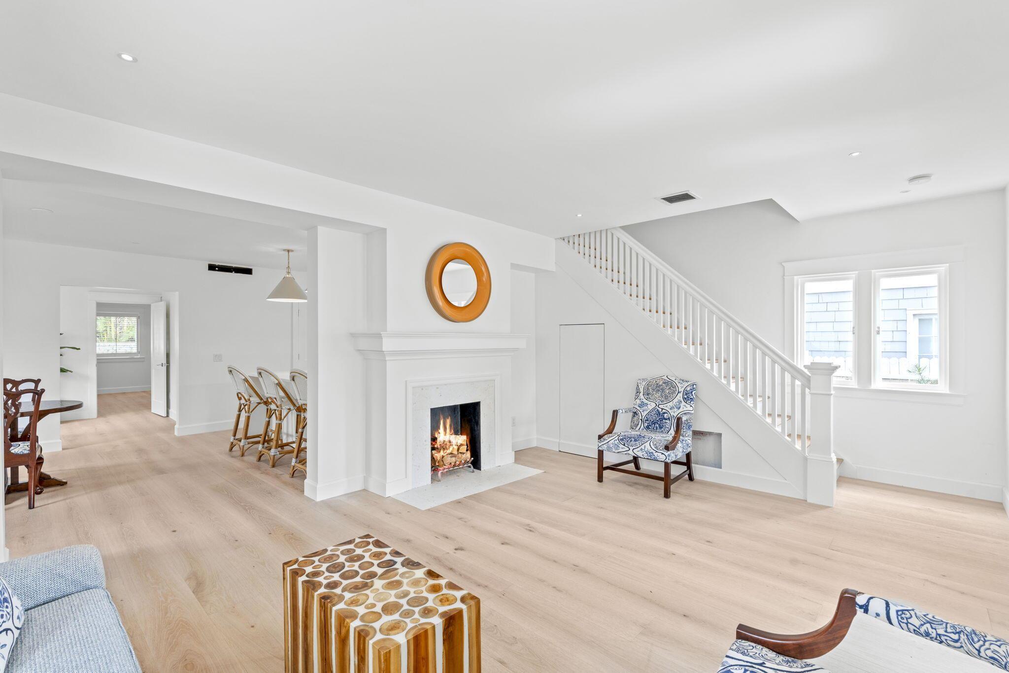 CARLBERG COURT IN - Residential