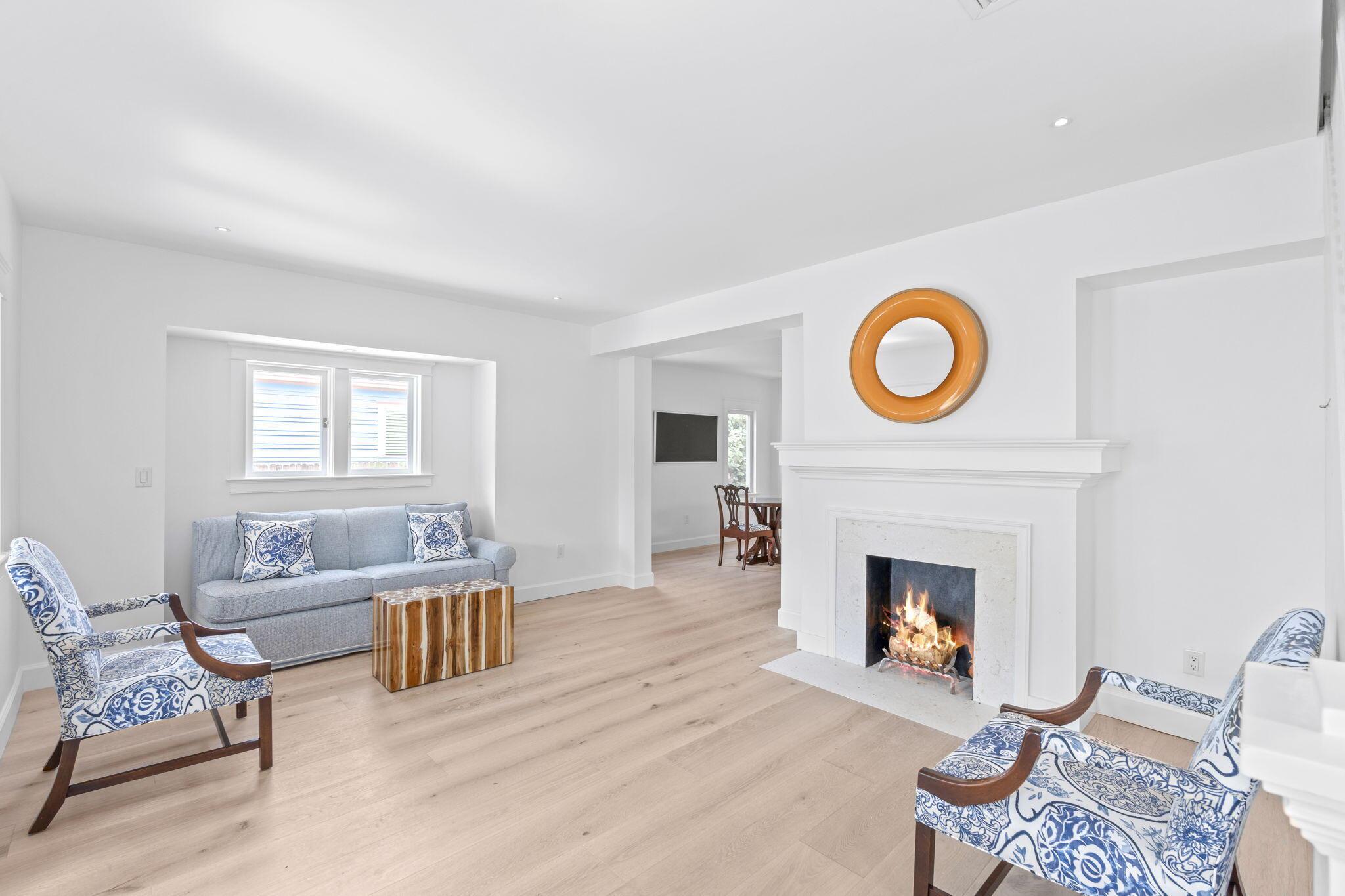 CARLBERG COURT IN - Residential