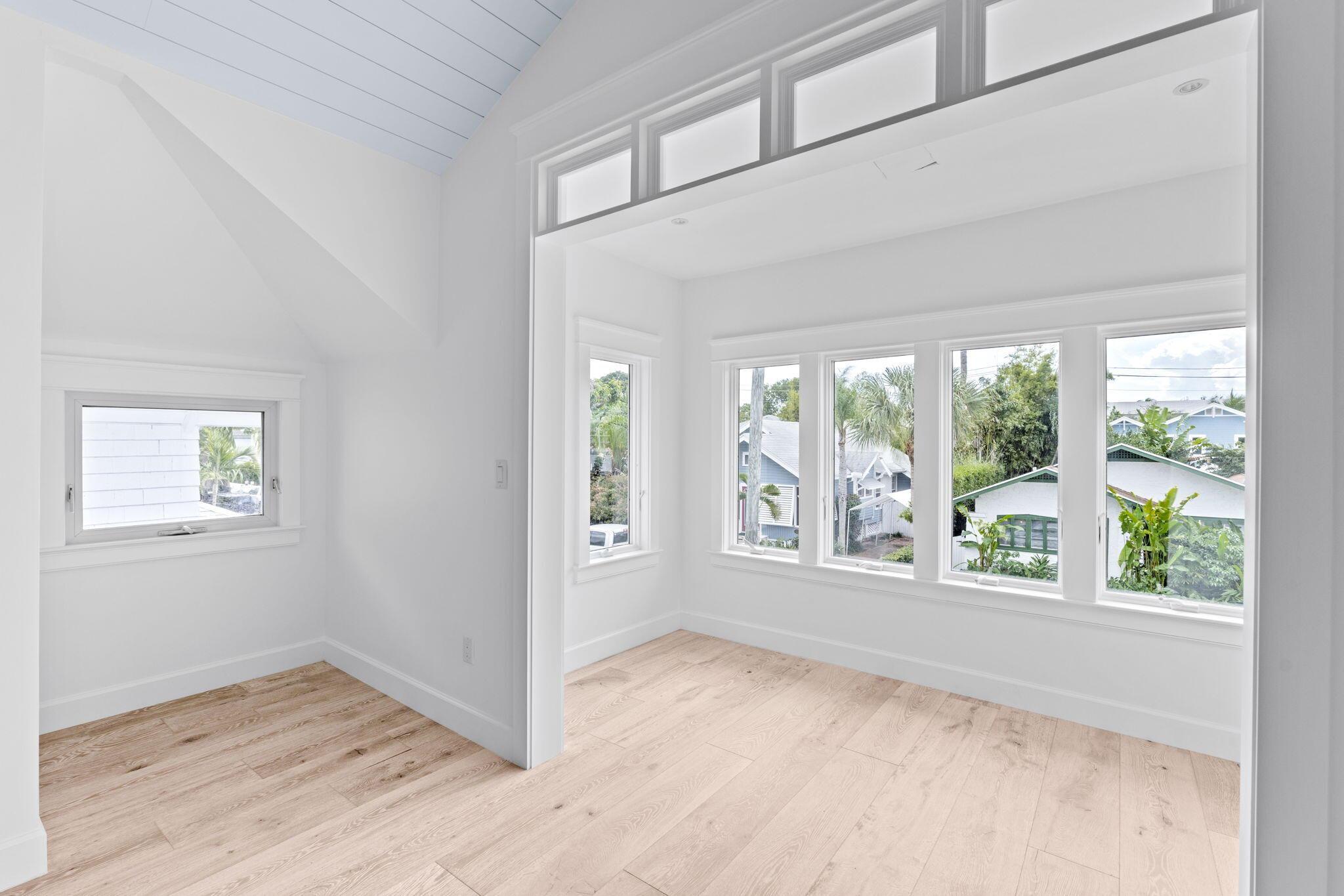 CARLBERG COURT IN - Residential