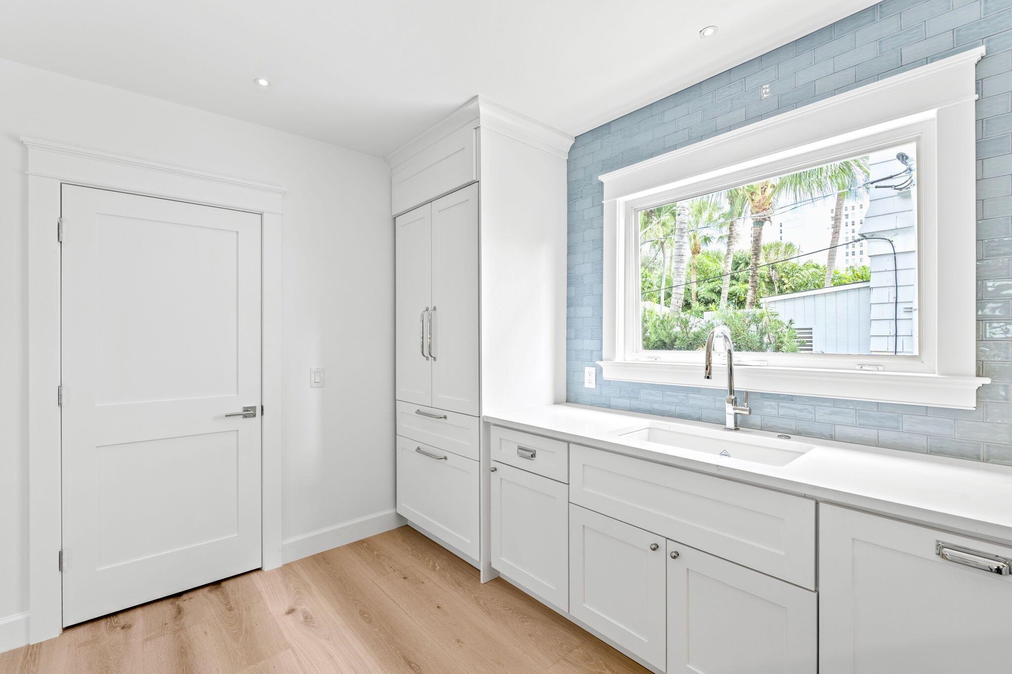 CARLBERG COURT IN - Residential