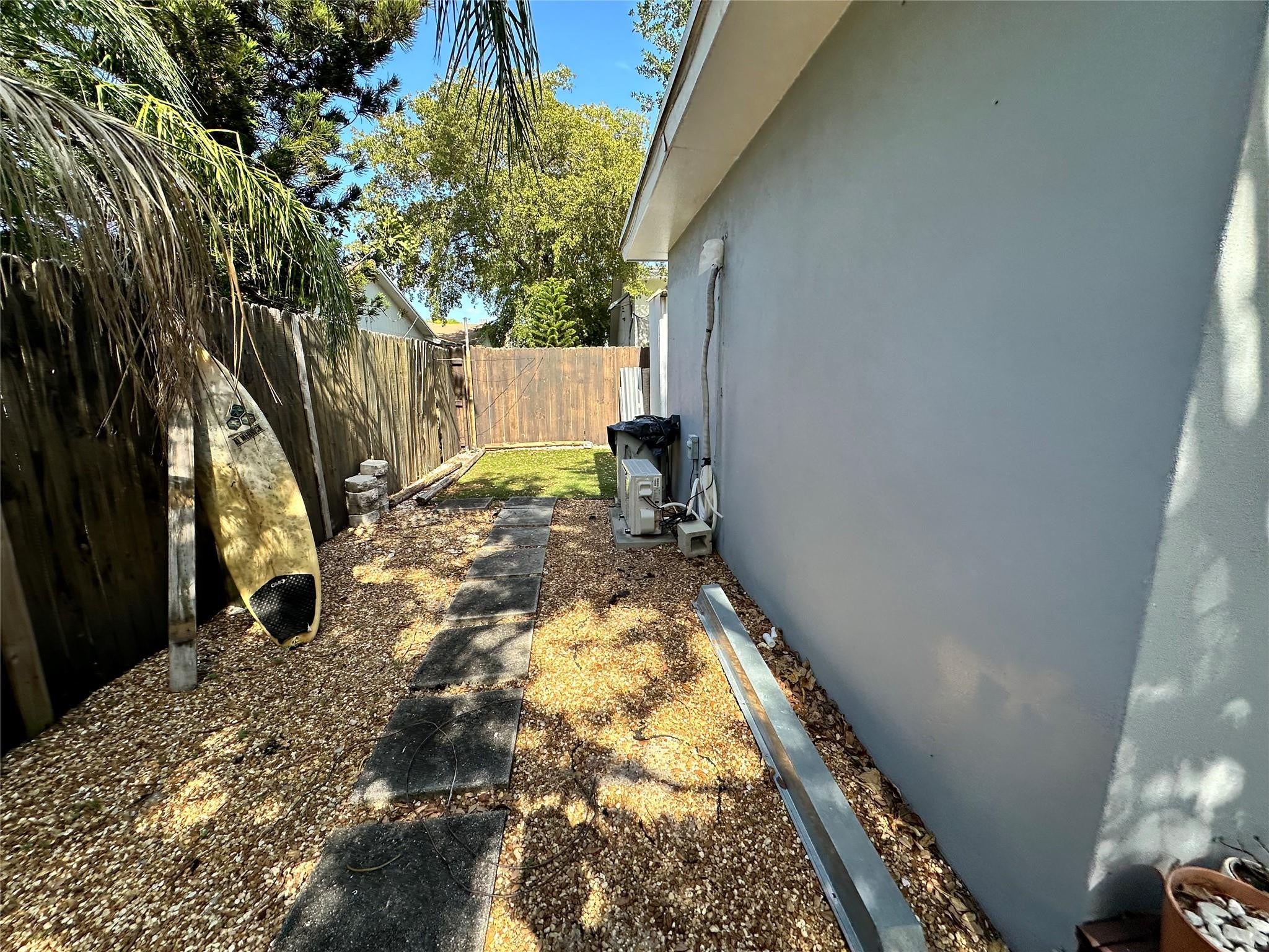 1075 NE 32ND Street rear
