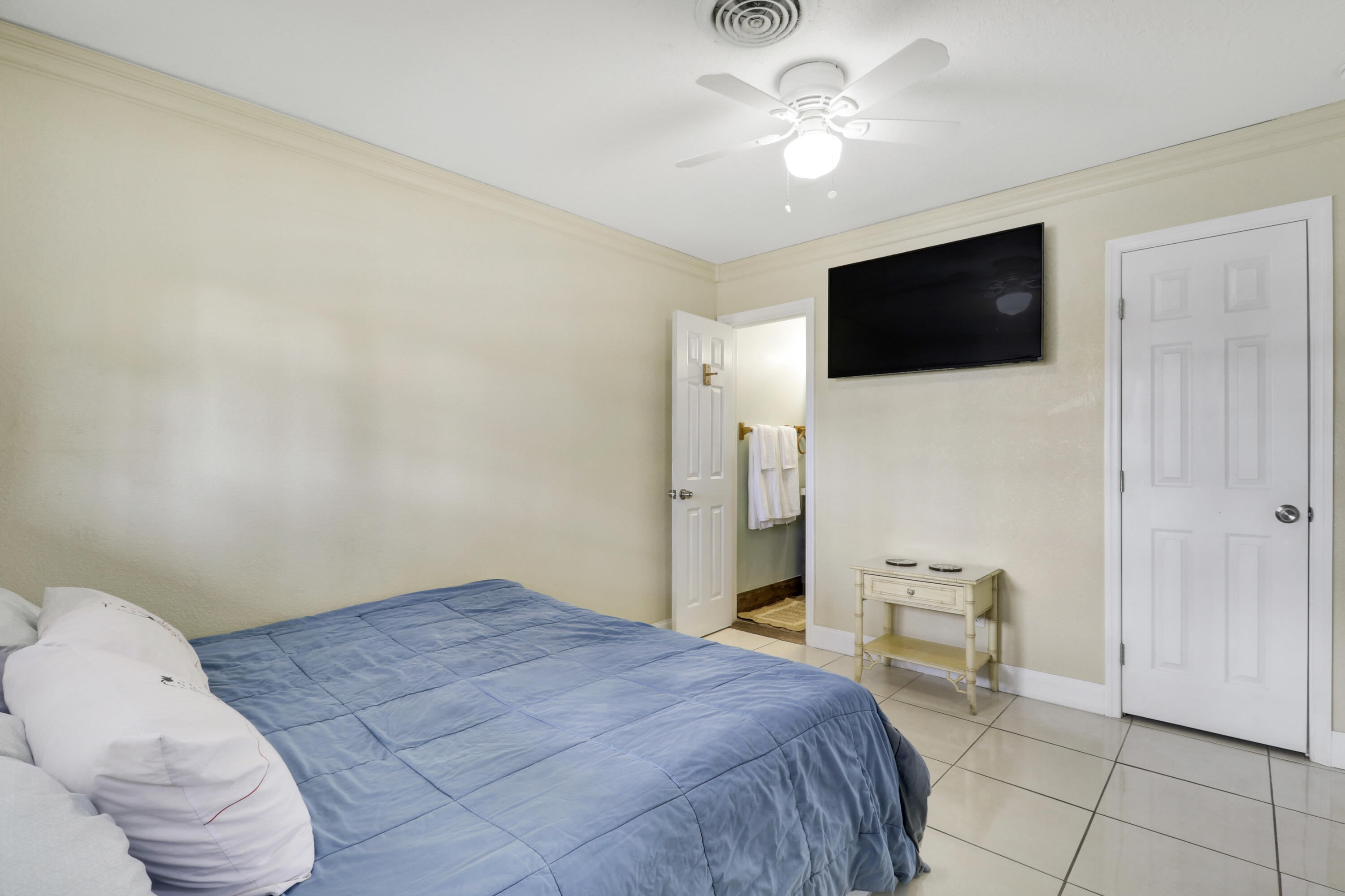 BONNIE LOCH - Residential