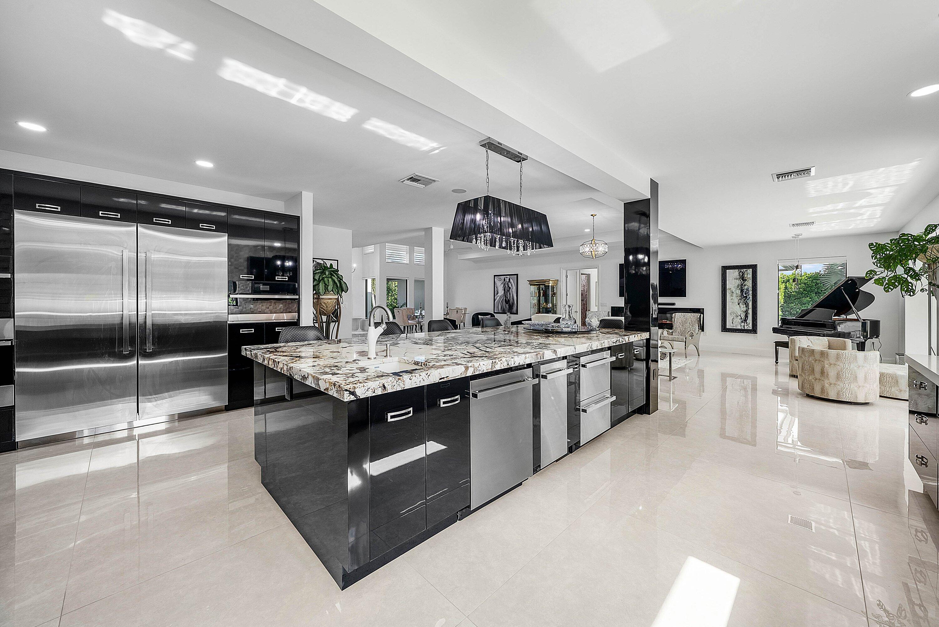 DELRAY DUNES 2ND SEC - Residential