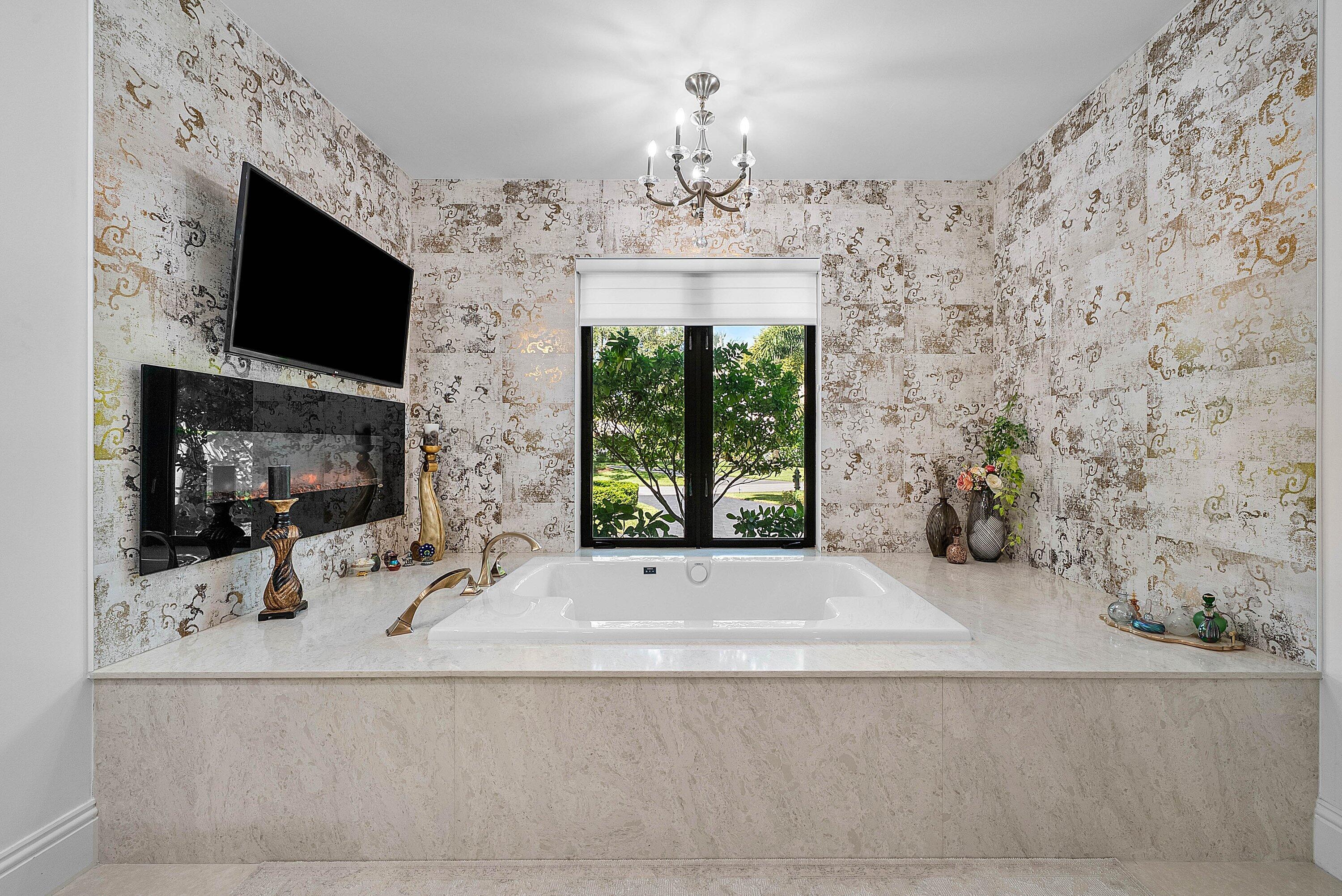 DELRAY DUNES 2ND SEC - Residential