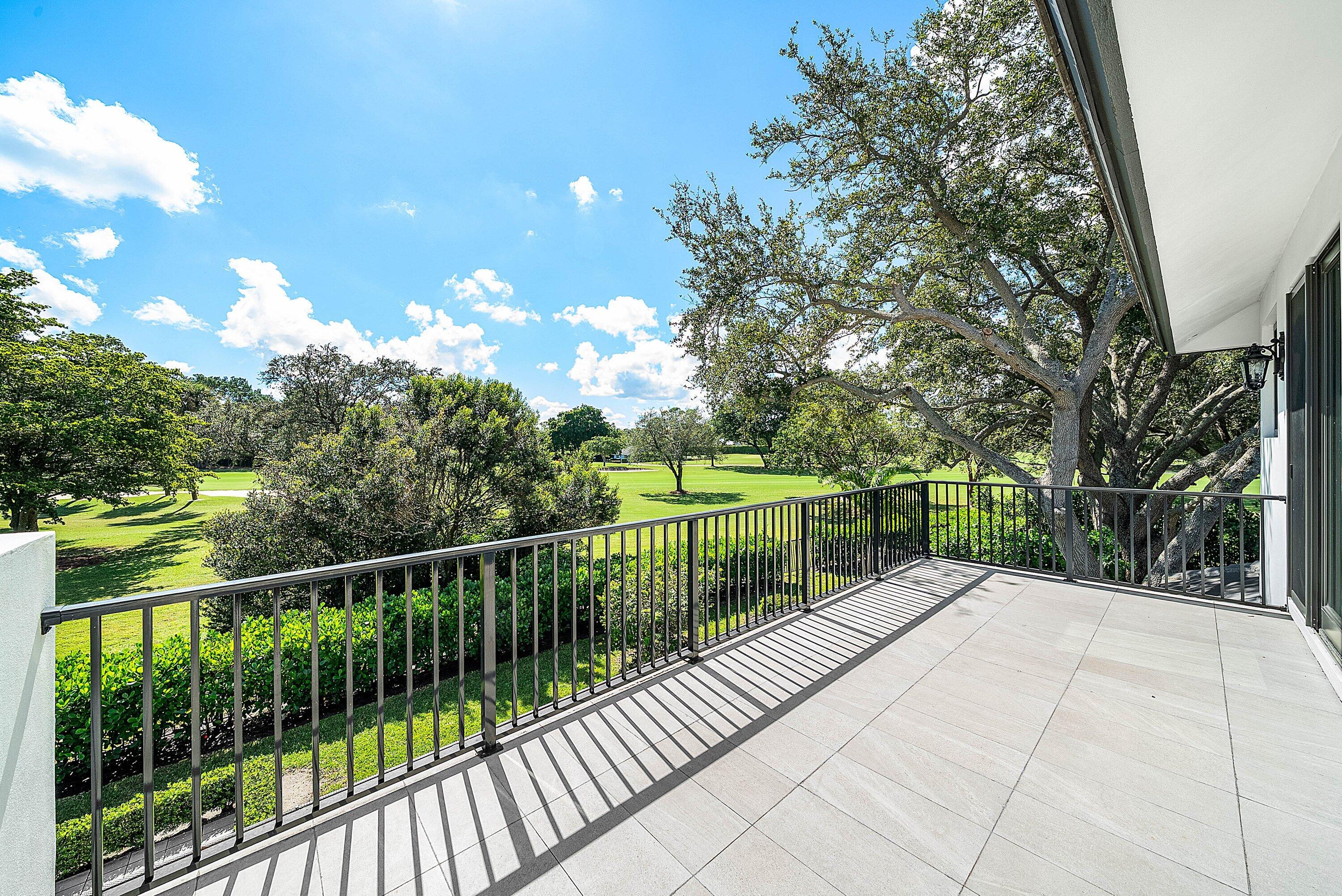 DELRAY DUNES 2ND SEC - Residential