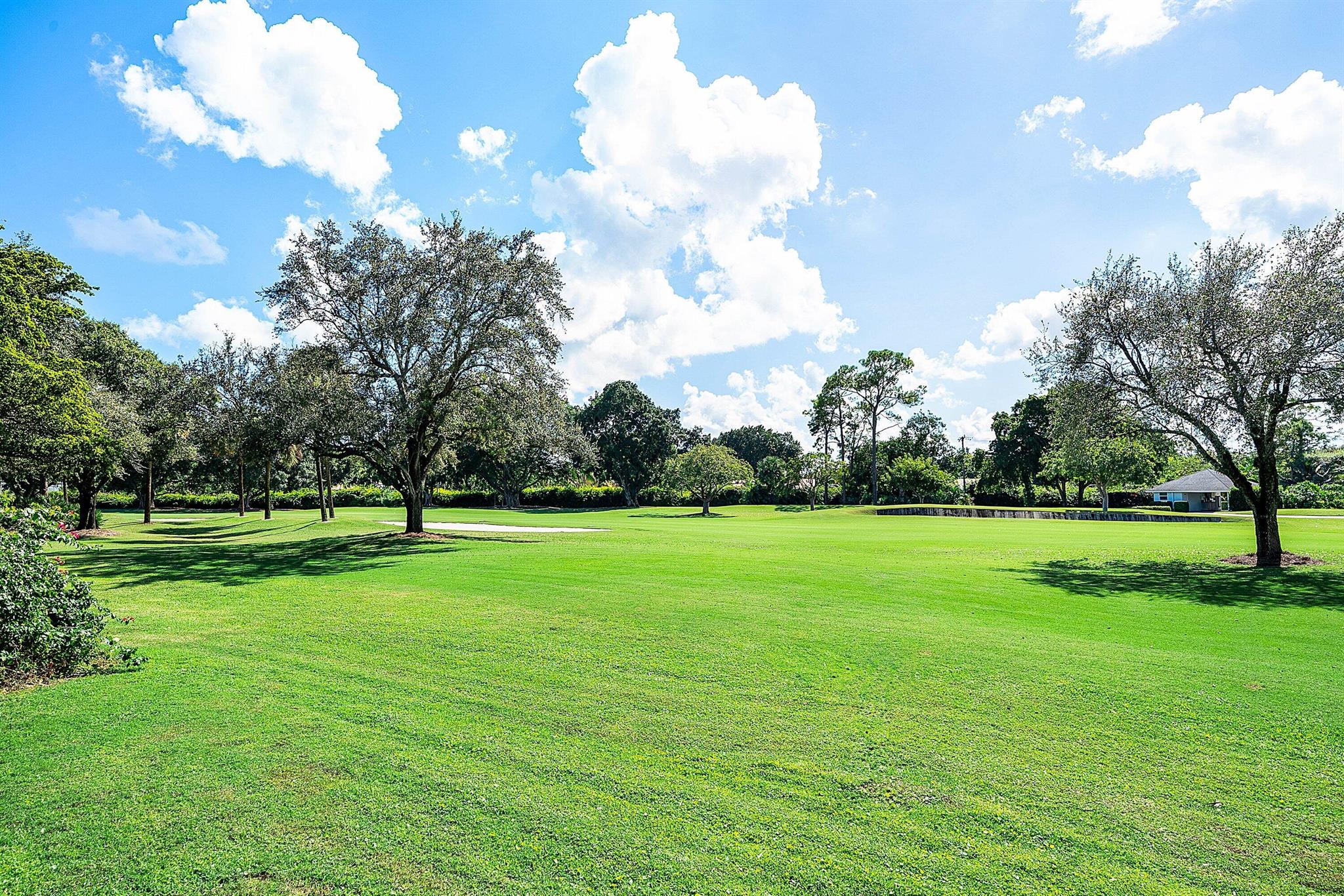 DELRAY DUNES 2ND SEC - Residential