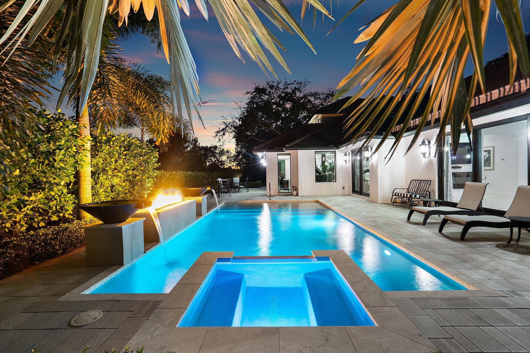 DELRAY DUNES 2ND SEC - Residential