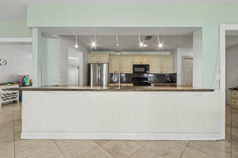 Tiny photo for 3201 Liberty Street, Hollywood, FL 33021 (MLS # B26045016)
