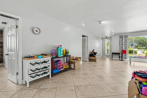 Tiny photo for 3201 Liberty Street, Hollywood, FL 33021 (MLS # B26045016)