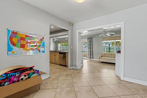 Tiny photo for 3201 Liberty Street, Hollywood, FL 33021 (MLS # B26045016)