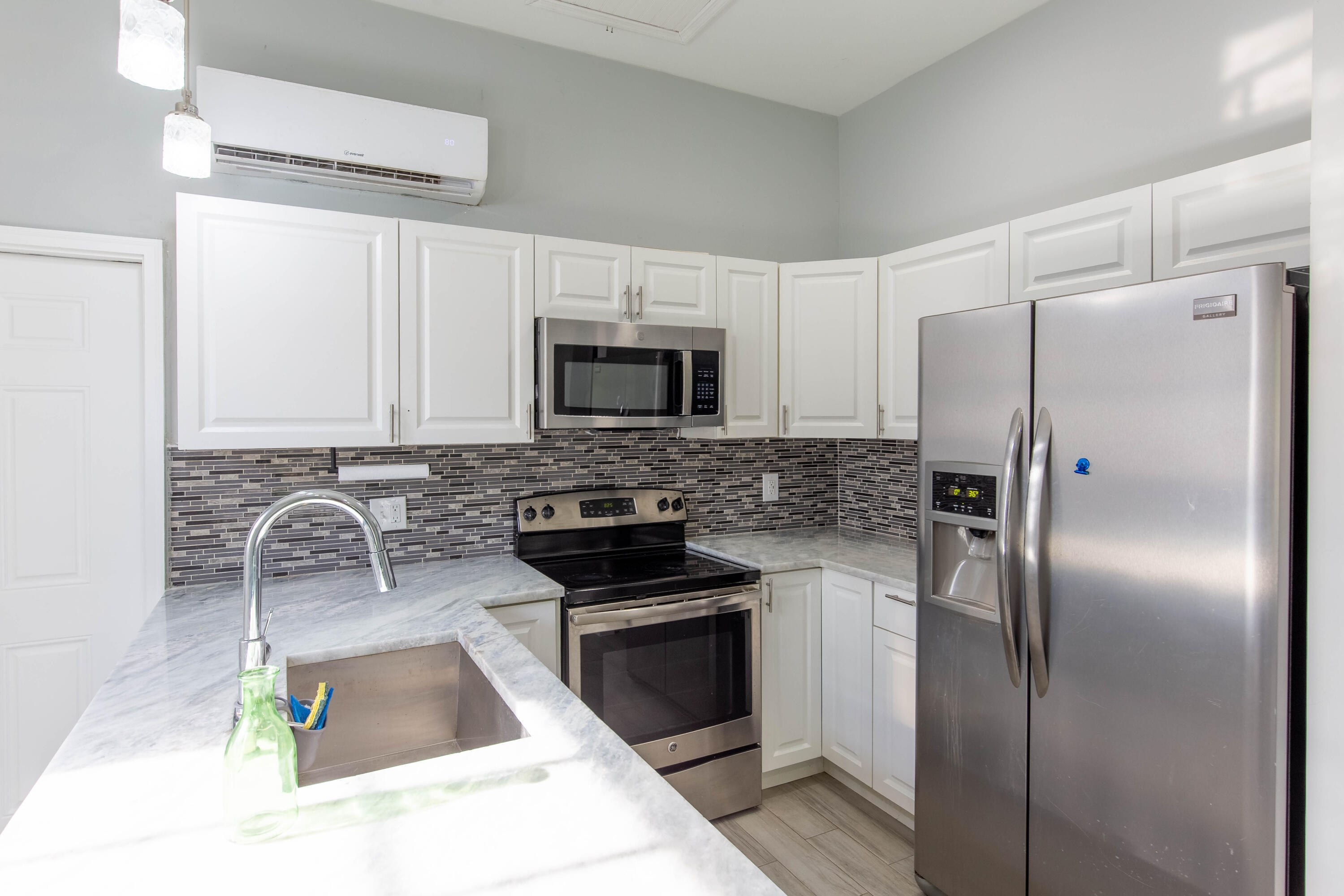 NA - Residential Lease