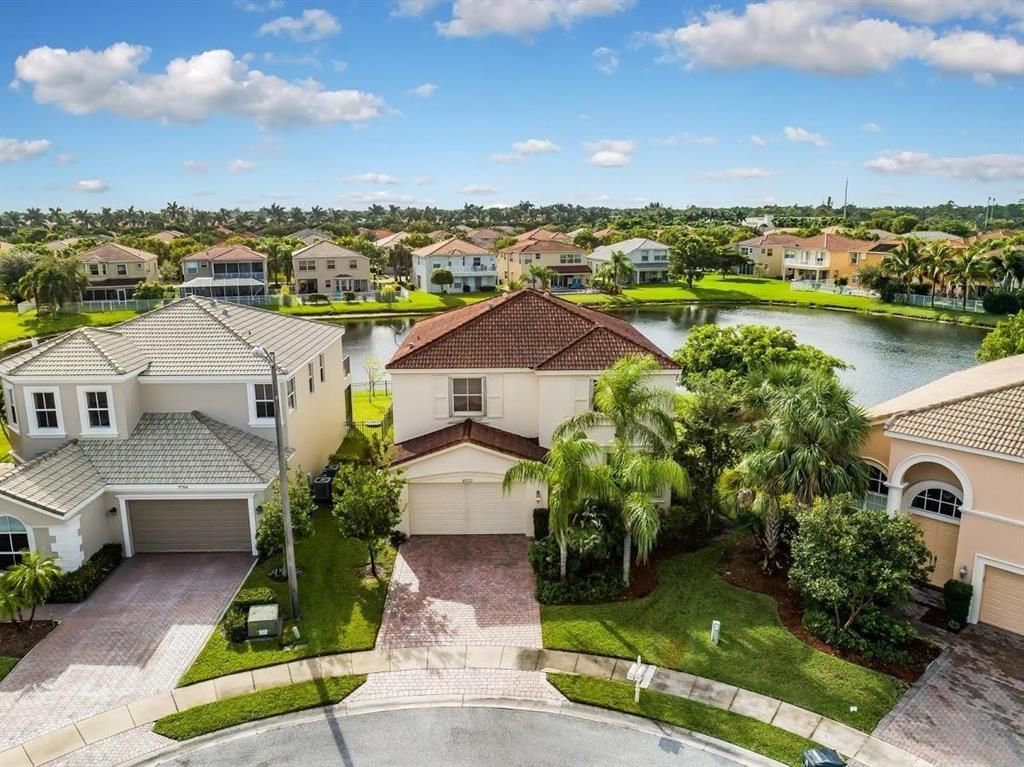 Photo of 9770 Quinn Court, Wellington, FL 33414 (MLS # R10733346)