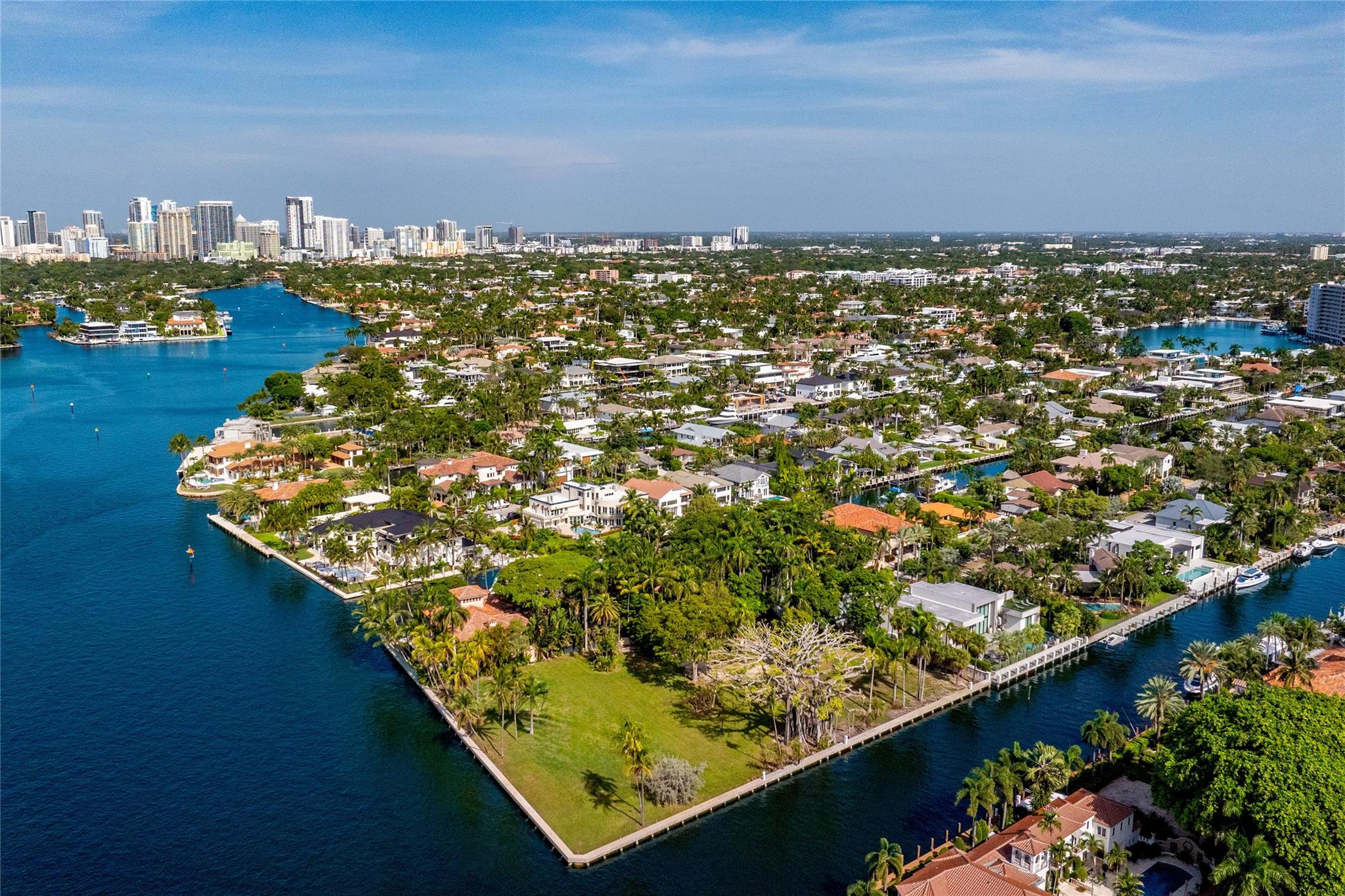 1000 Riviera Isle Dr