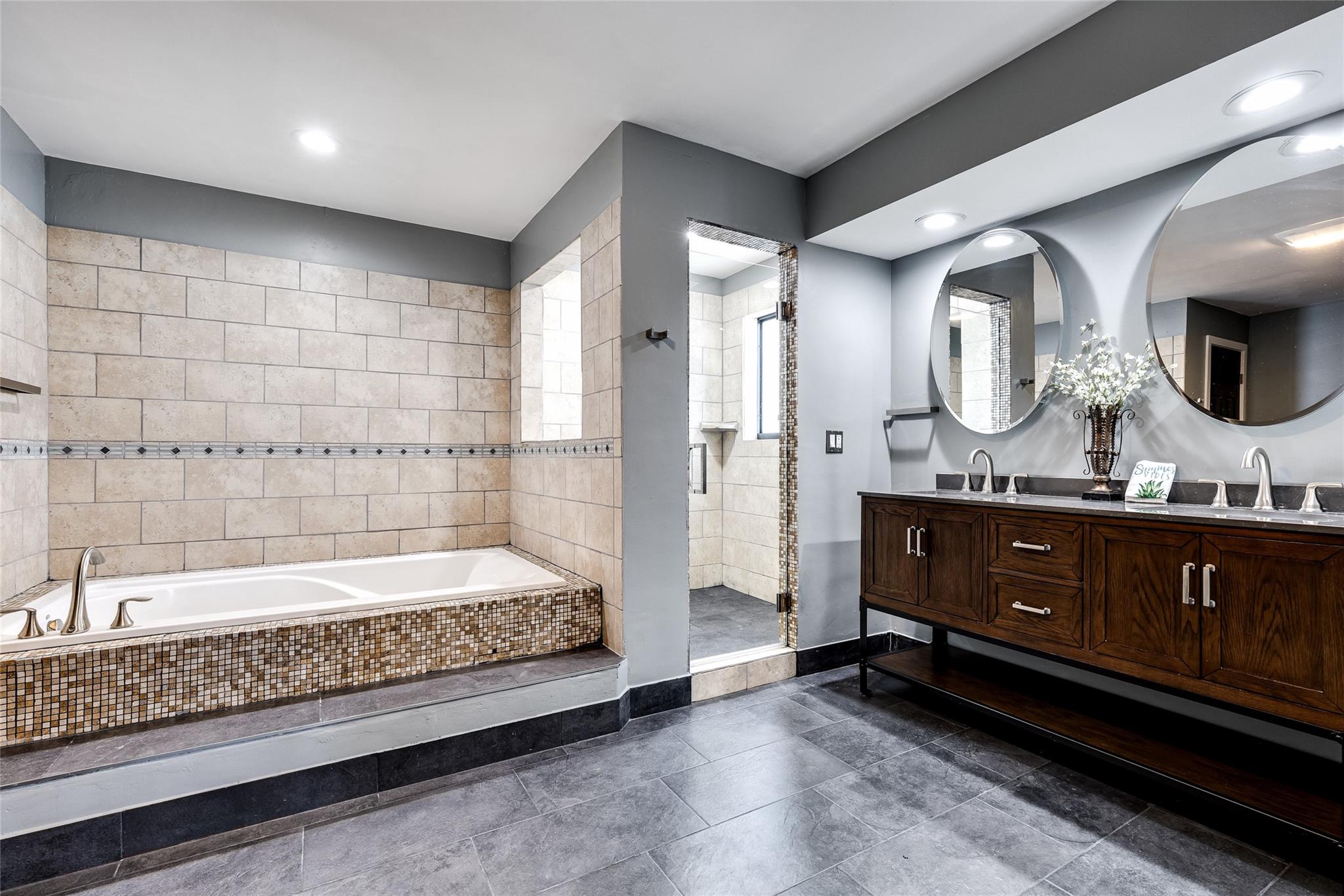 Plantation Harbor 81-24 B - Residential Lease